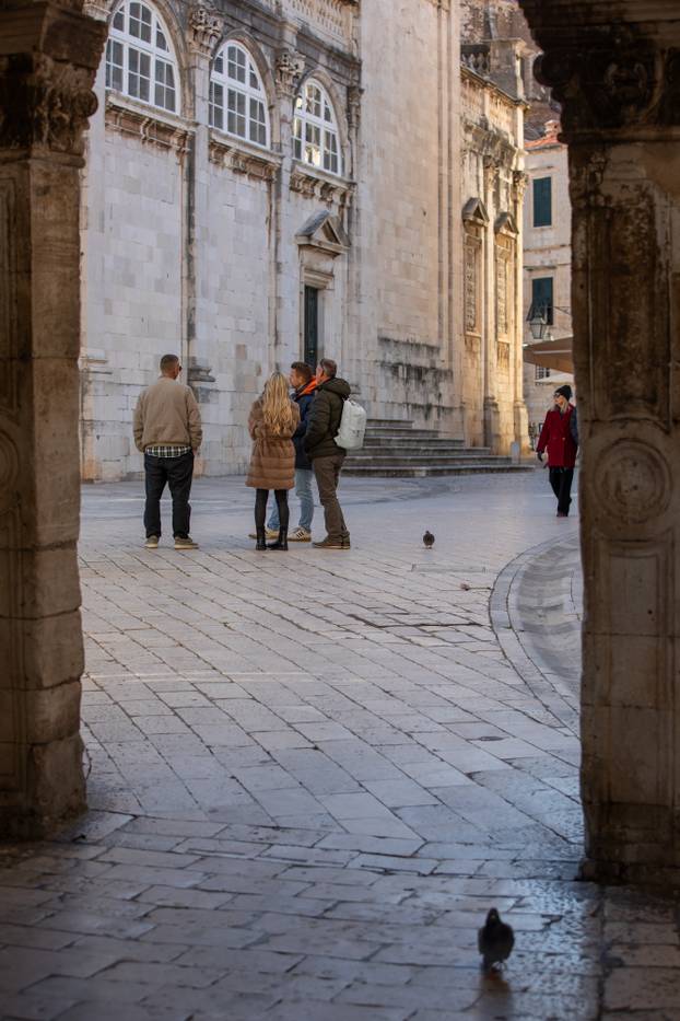 Sunčano i hladno vrijeme u Dubrovniku
