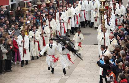 "Za Križen" se ide 500 god., a procesiju je zaštitio UNESCO