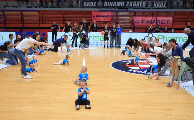 Zagreb: U poluvremenu utakmice KK Dinamo Zagreb - KK Cedevita održana je utrka beba