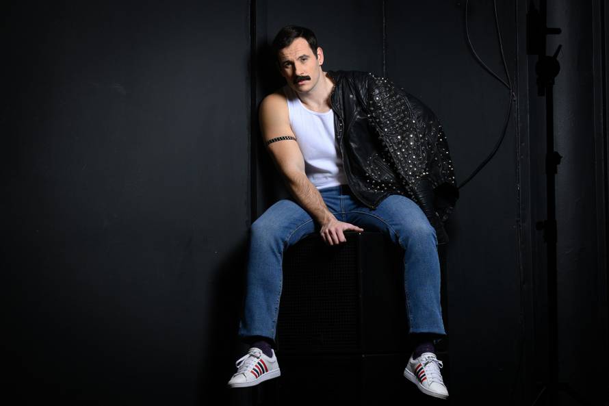 Zagreb: Glumac Fabijan Pavao Medvešek kao Freddie Mercury