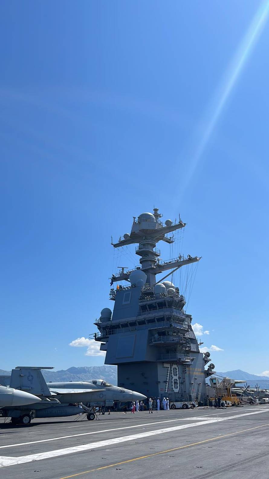 Uživo s najvećeg ratnog broda: Uplovio je u splitsku luku, sama gradnja je stajala 13 milijardi $