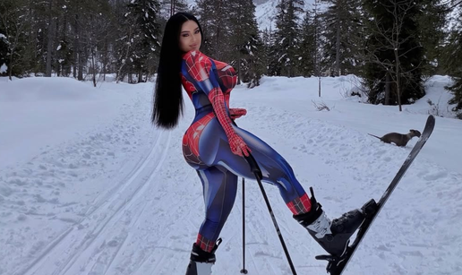 FOTO Claudia ili Spider-Women? Ovako je bujna Slavonka skijala