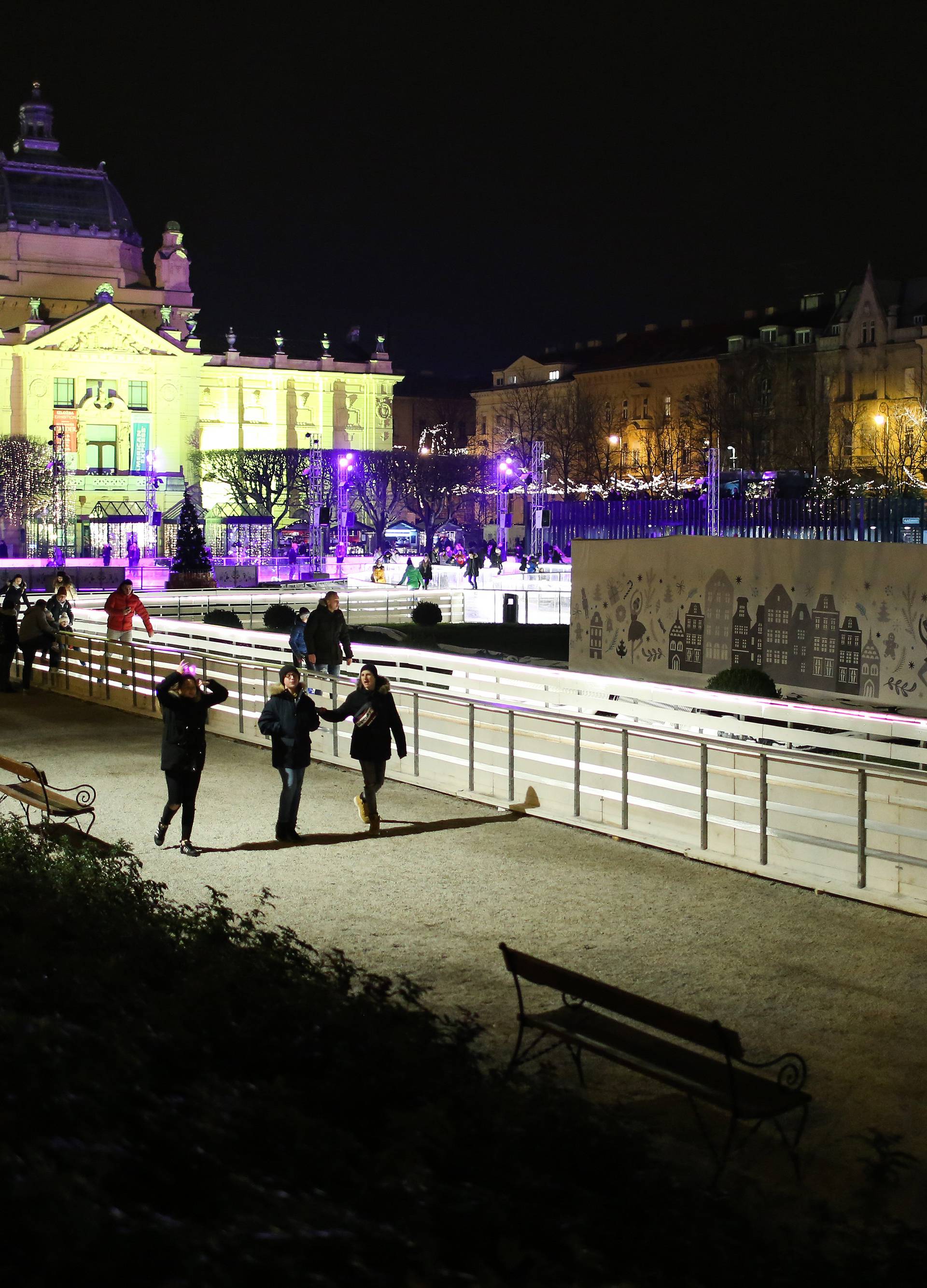 CNN uvrstio Zagreb među 17 najboljih adventskih destinacija