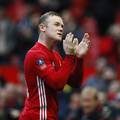 Rooney je dostigao Charltona, United rutinski preko Readinga