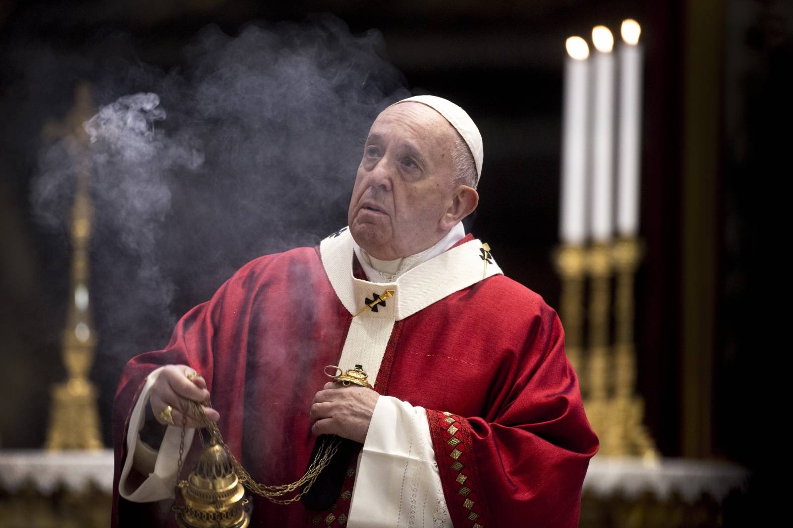 May 31, 2020 : Pope Francis leads the Pentecost Mass in the Blessed Sacrament chapel of St. Peter s Basilica, at the Vatican