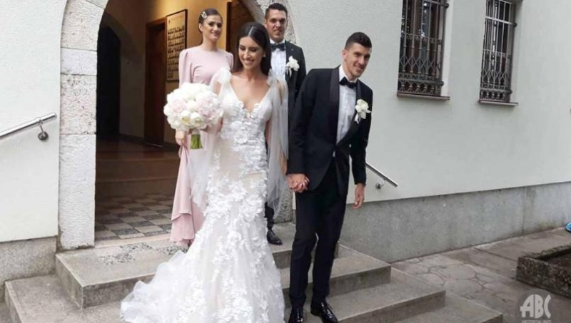 Slavilo se: Mirko Marić oženio je dugogodišnju djevojku Teu...