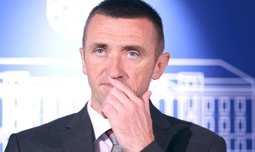 Konačno su smislili što će s Penavom. Istraživat će zločine komunista. Bolje i to nego raditi