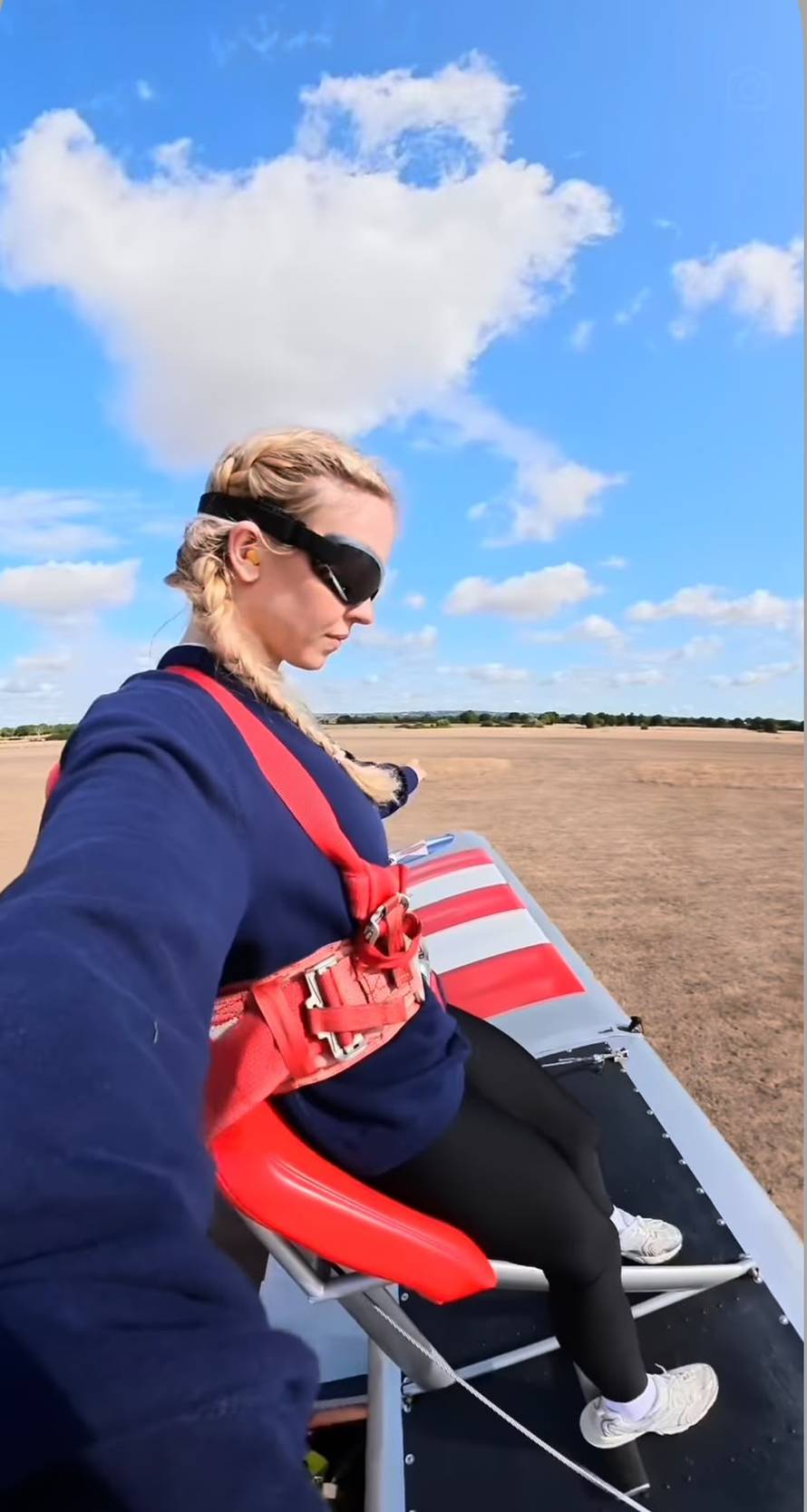 Sydney Sweeney stajala je na avionu: 'Pazi se Tom Cruise...'