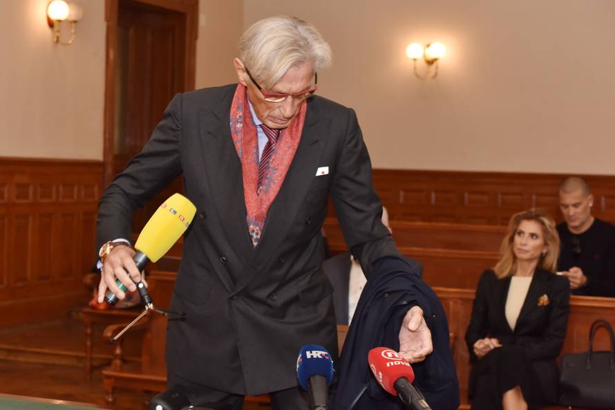 Å ibenik: Na OpÄinskom sudu nastavljeno suÄenje Tomislavu HorvatinÄiÄu