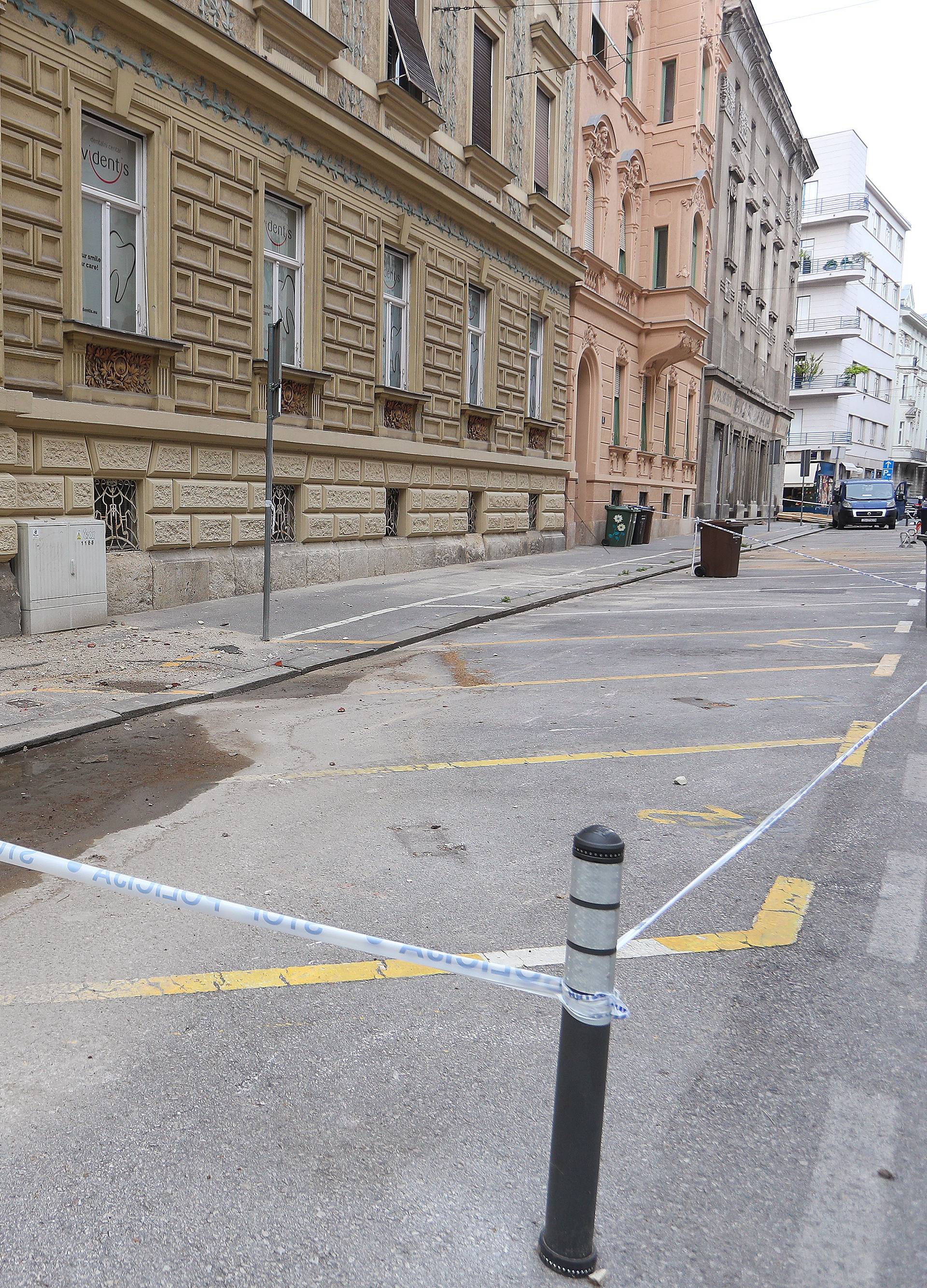 Zagreb: Prazna parkirališta u centru grada