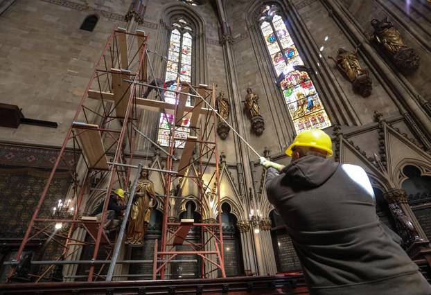 Započela sanacija zagrebačke katedrale