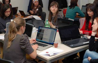 Sve bi htjele biti programerke: Na radionicu se javilo 250 žena