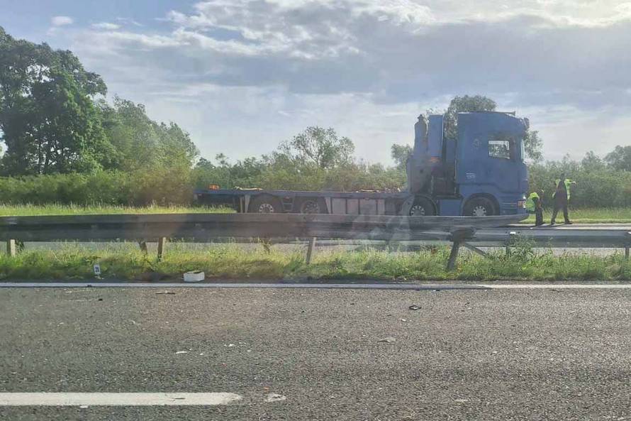 Vatrogasci  o užasu na A3: 'Srna je iskočila pred auto. Vozač je mahao, ali bus nije stigao stati'