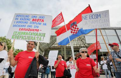 U Velikoj Gorici prosvjedovali zaposleni u dječjim vrtićima