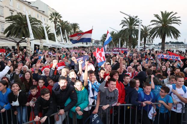 Split: Na rivi organiziran doček zlatnih vaterpolista