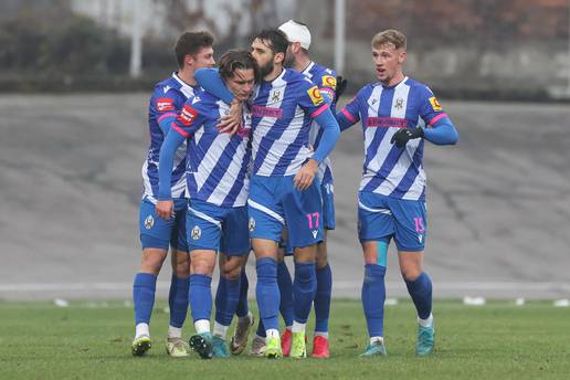 LIVE Lokomotiva - Dinamo 3-1: Čop propustio priliku zakucati 'modre'! Bjelica je uveo Bočkaja