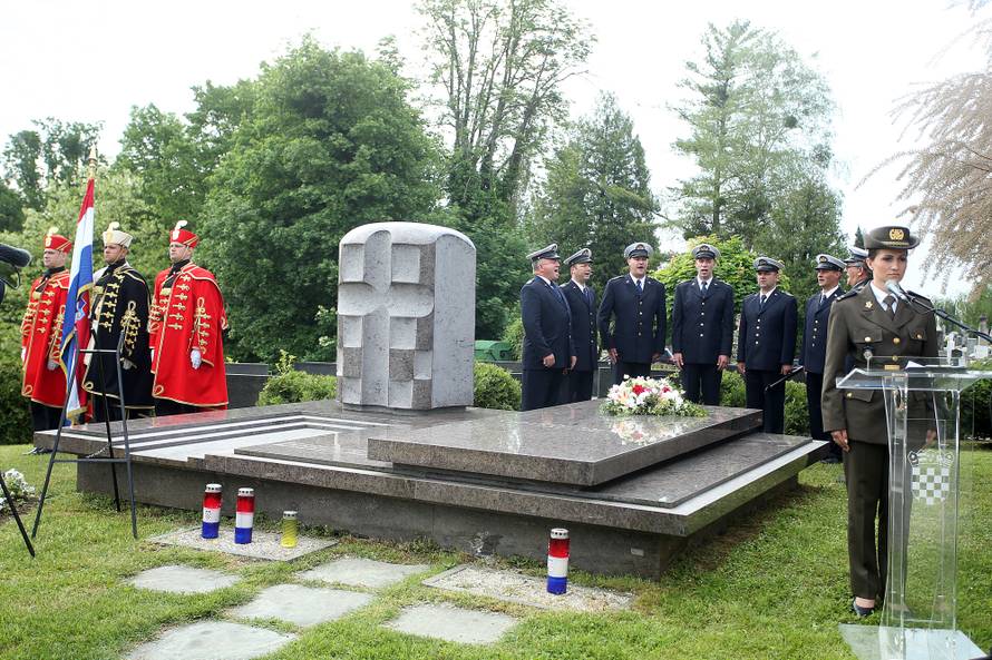 Obljetnica smrti: Položili su vijence na grob Gojka Šuška