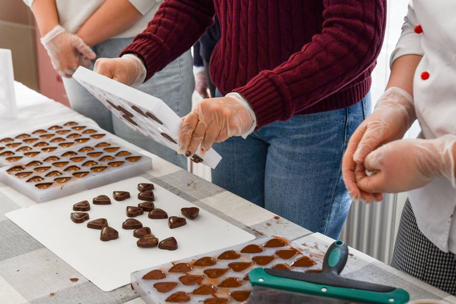 Jedinstveni program obrazovanja - Ponuditelj gastrosuvenira