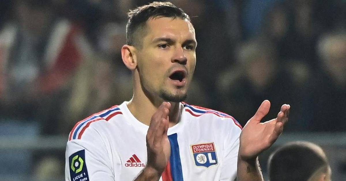 LIGUE 1 Kaos u Lyonu! Navijači zazivaju odlazak Laurenta Blanca, Dejan Lovren se oglasio znakovitom porukom