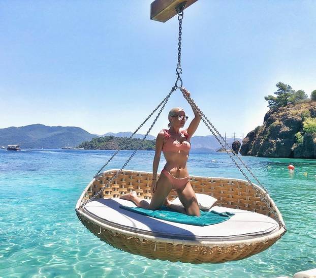 FOTO Sad Šime ide s njom: Maja Šuput voljela putovati i s bivšim mužem, evo gdje su sve bili...