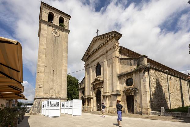 Pula: Izložba "Istra naših starih” na Trgu sv. Tome