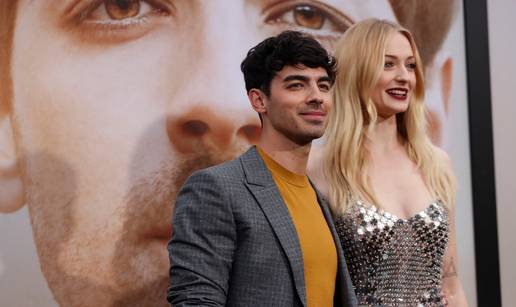 Joe Jonas: Sophie želi biti u svakom spotu Jonas Brothersa