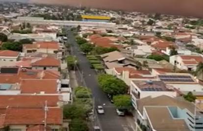 VIDEO Pješčana oluja smrti: Dan je postao noć, sunce je nestalo. Najmanje šest ljudi poginulo