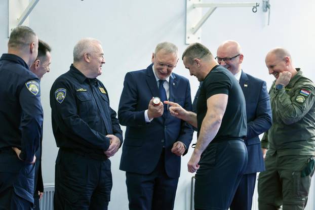 Zagreb: Ogledni trening Mirka Filipovića s pripadnicima specijalne i interventne policije