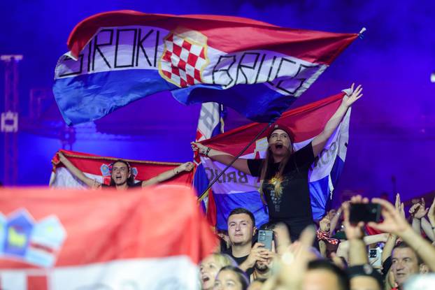 Vukovar: Koncert Marka Perkovića Thompsona pod nazivom 'Vukovar – Zajedno za budućnost'