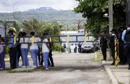 Izbili neredi u ženskom zatvoru u Hondurasu: Pronašli 41 tijelo