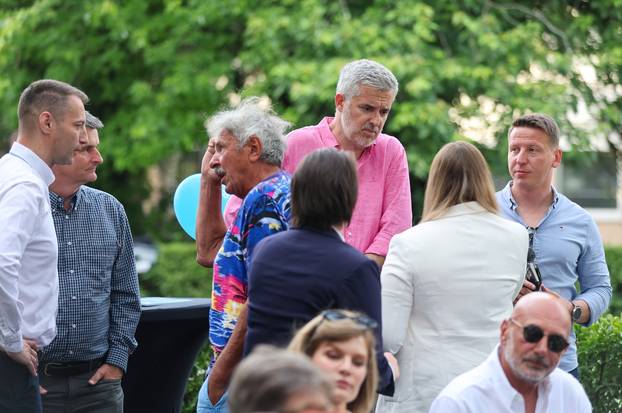 Zagreb: Doček izbornih rezultata u izbornom stožeru Marije Selak Raspudić