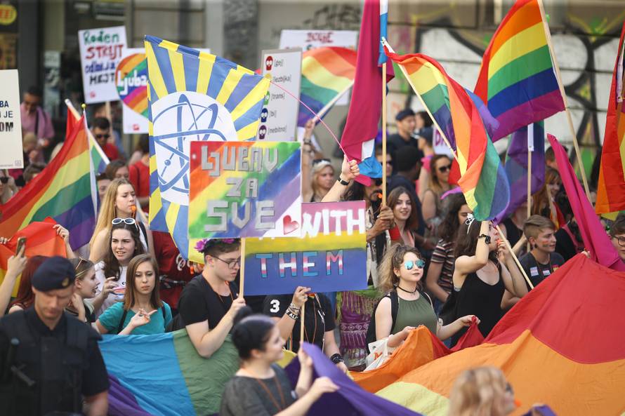 Nekoliko tisuća ljudi u Povorci ponosa: Želimo ljubav i slobodu