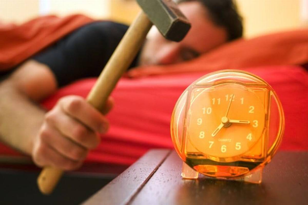 Šest od deset ljudi probude se mrzovoljni, pomaže kava i tuš