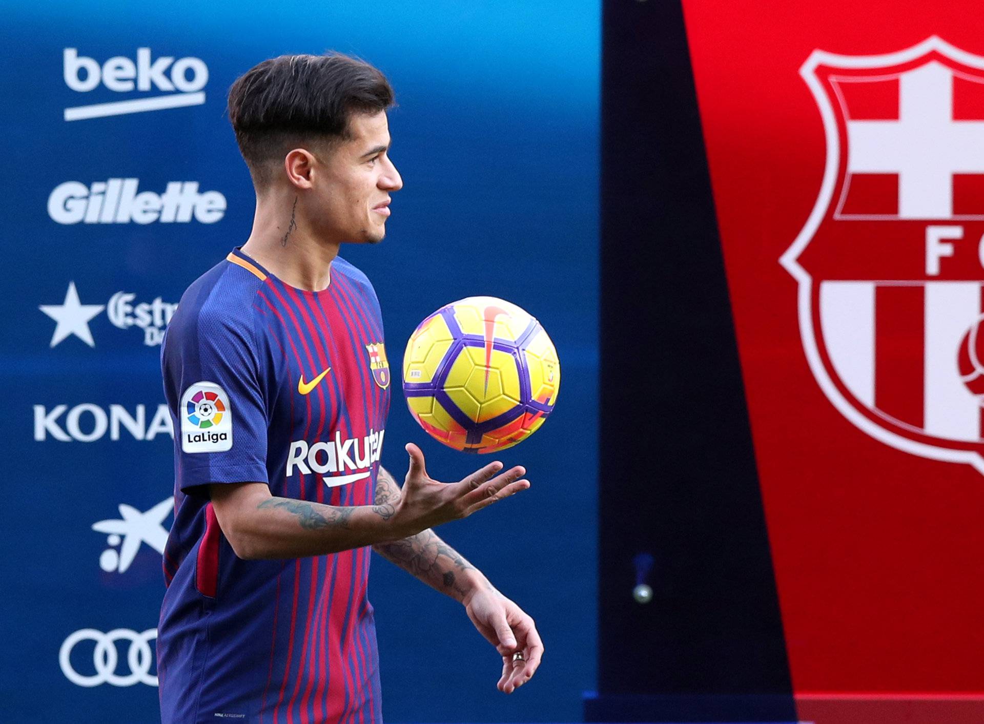 FC Barcelona present new signing Philippe Coutinho