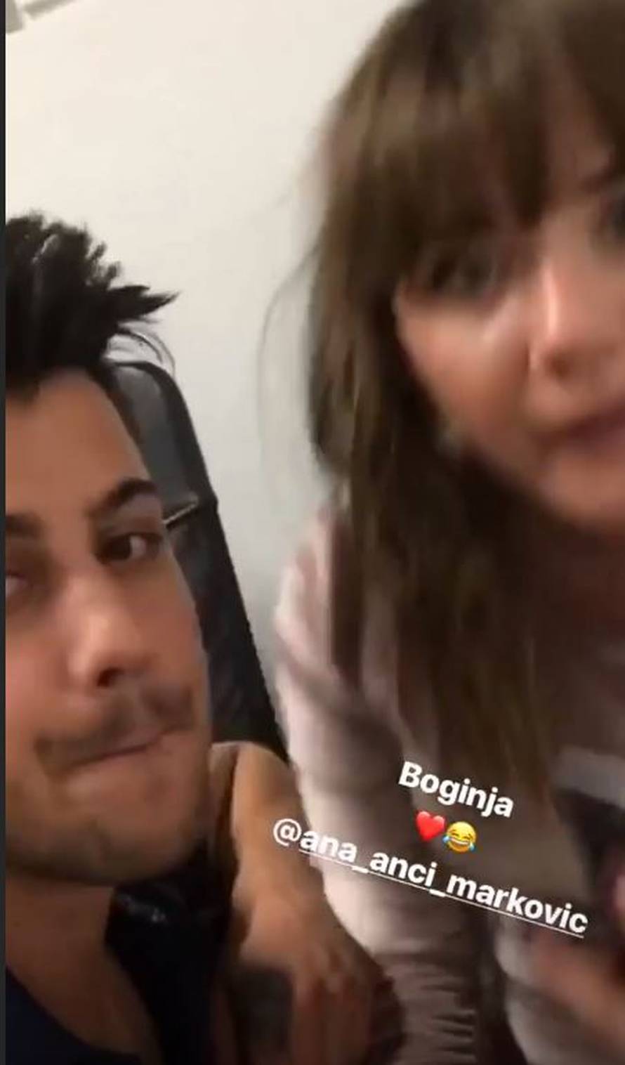 Orky je s bivšim sustanarima slavio BB pobjedu na cajkama