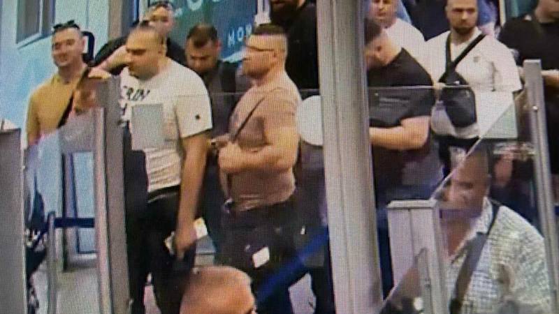 Ovo su deportirani batinaši. Crnogorce zadržali u Beogradu