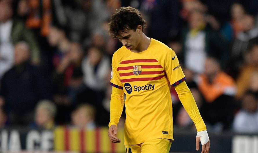 LaLiga - Valencia v FC Barcelona