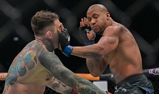 Nakon uboda u oko prvak UFC-a ide na dodatne preglede: 'Gore je nego kad mi je puklo koljeno'