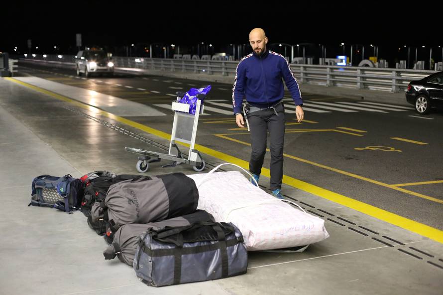U 50 dana pješice će proći čak 1200 km i to na -40 stupnjeva!