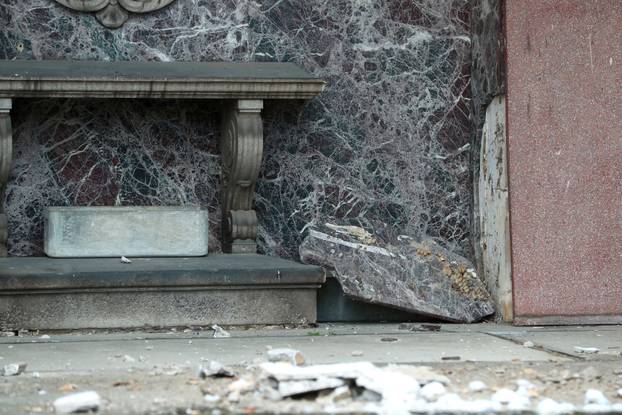 Zagreb: Posljedice potresa na Mirogoju