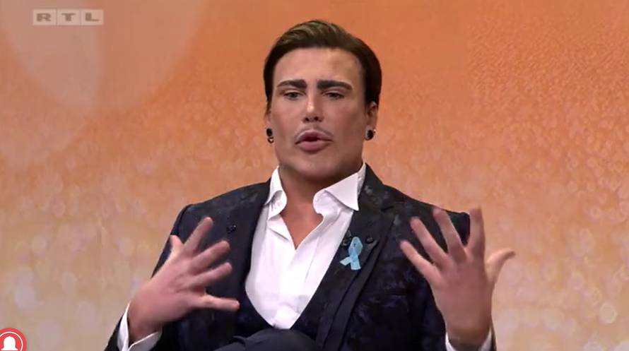 Cigi 'oprao' zvijezde: 'Stewart je imala masnu kosu, a Jada je bila živčana zbog ružne haljine'