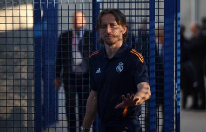 Diario As: Luka Modrić teško će ostati u Realu, ali on će odlučiti