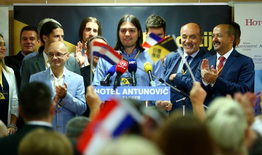 HDZ relativni pobjednik izbora: Osvojili 61 mandat, a SDP 54