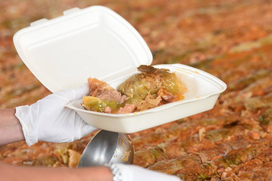 Vidovec: Na 21. Zeljarijadi pripremljena sarma dugaÄka 1333 metara