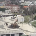 VIDEO Redovi ispred sljemenske žičare i dalje veliki, ljudi polako gube živce zbog dugog čekanja