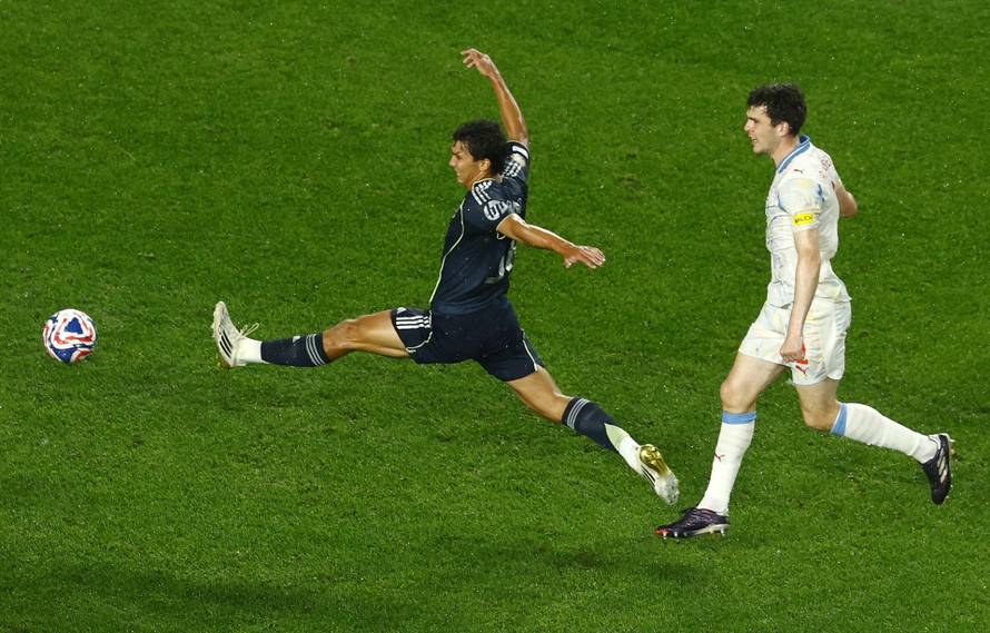 FIFA Club World Cup - Group H - RB Salzburg v Real Madrid