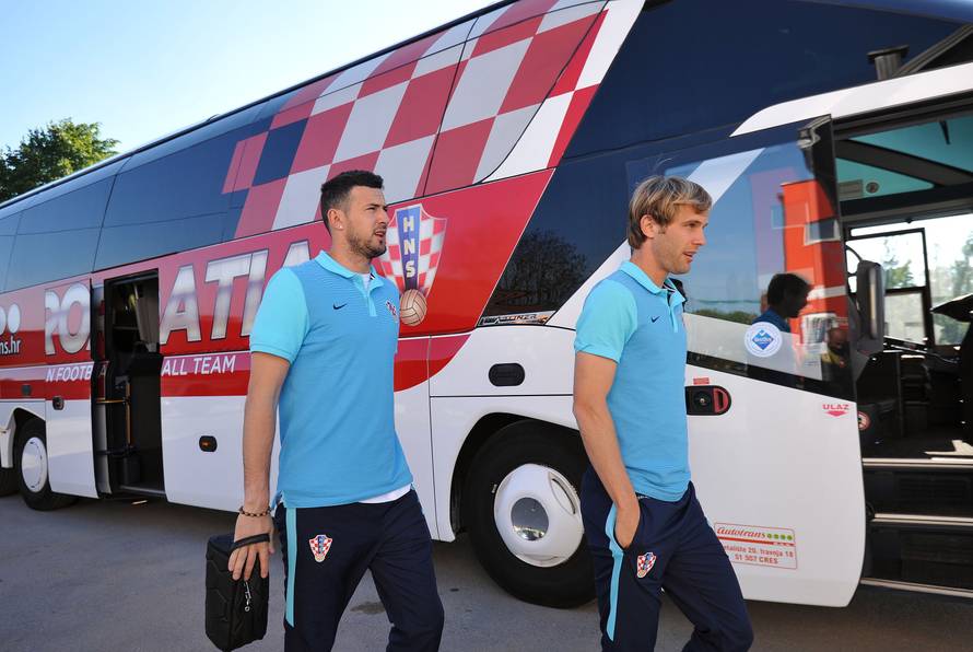 Međimurci uz 'vatrene': Čak 5 tisuća ljudi na prvom treningu