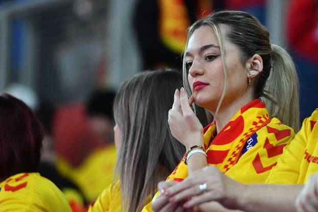 Varaždin: Navijači na utakmici IHF Svjetskog rukometnog prvenstva 2025., Mađarska - Sjeverna Makedonija