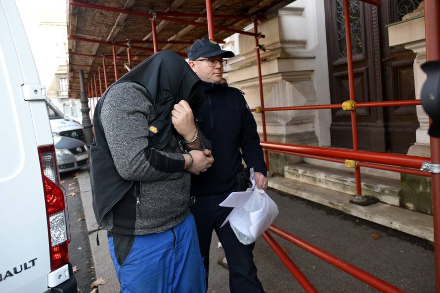 Zagreb: Privođenje na Županijski sud sedemero osumnjičenih zbog otpada