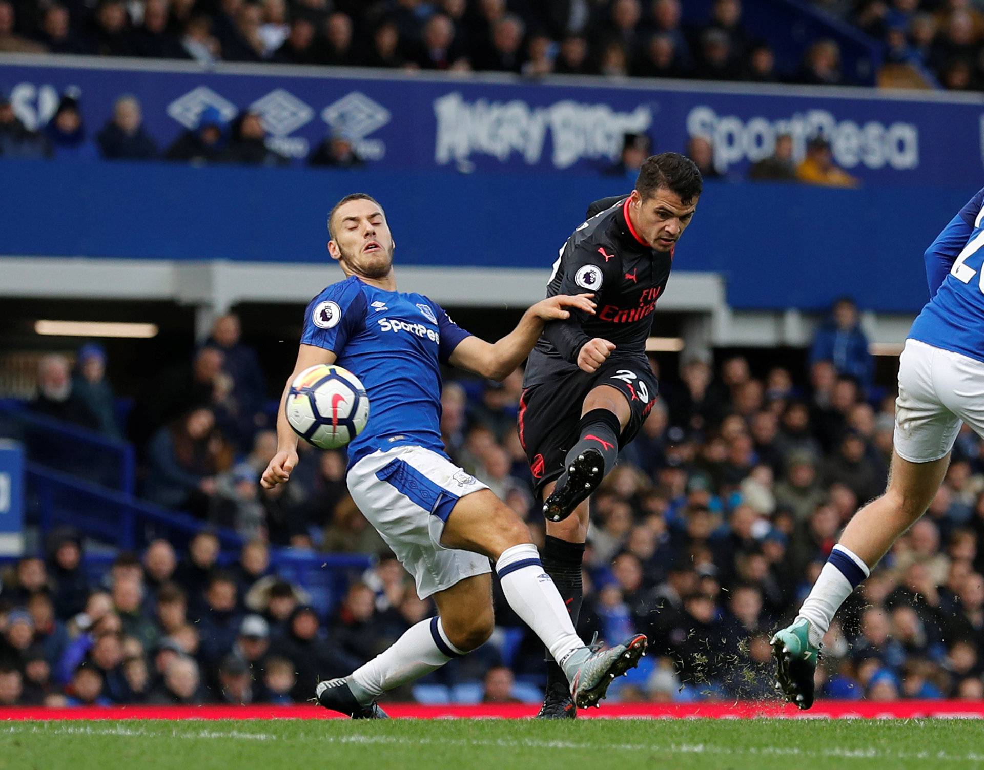 Premier League - Everton vs Arsenal